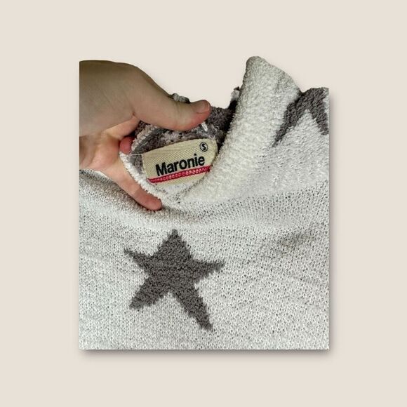 Revolve x Maronie Sweatshirt Oversized Lounge Star Fleece Gray and White Small - Picture 3 of 4